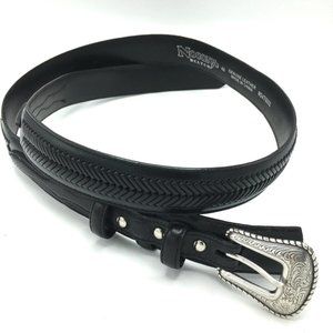 NOCONA BELT CO. Black Genuine Leather Western Belt Silver Buckle SZ 44 2X